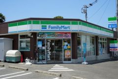 ファミリーマート　前原中央