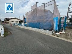 生活がワンフロアで完結する平屋をお探しの方におススメです。お気に入りの家具とインテリアで素敵な新生活をスタートしませんか。