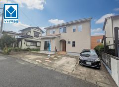 太陽光付き・築9年の美邸。室内クリーニング済み物件＾＾お気に入りの家具とインテリアで素敵な部屋を作りましょう。