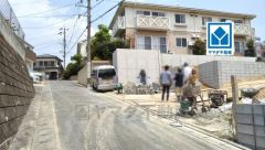 前面道路幅員：西側約4ｍ。落ち着いた住宅地＾＾