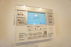おいだき機能つきなのでお風呂に入る時間が異なるご家庭には嬉しいですね。ボタン一つで快適で便利な生活が＾＾