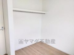 オープンクローゼットはお部屋を広く感じられます＾＾